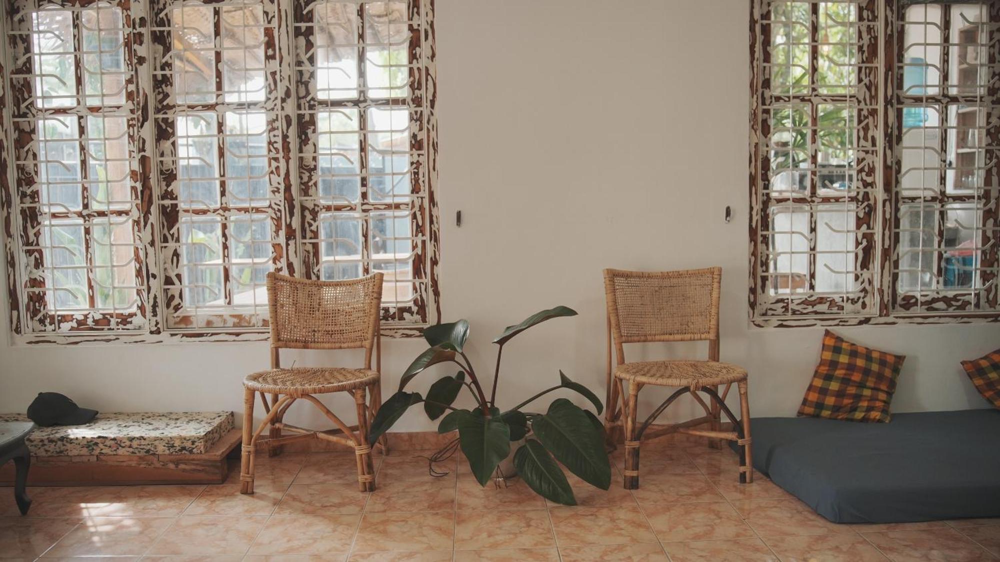 Hôtel Dreamy Surf House à Weligama Extérieur photo